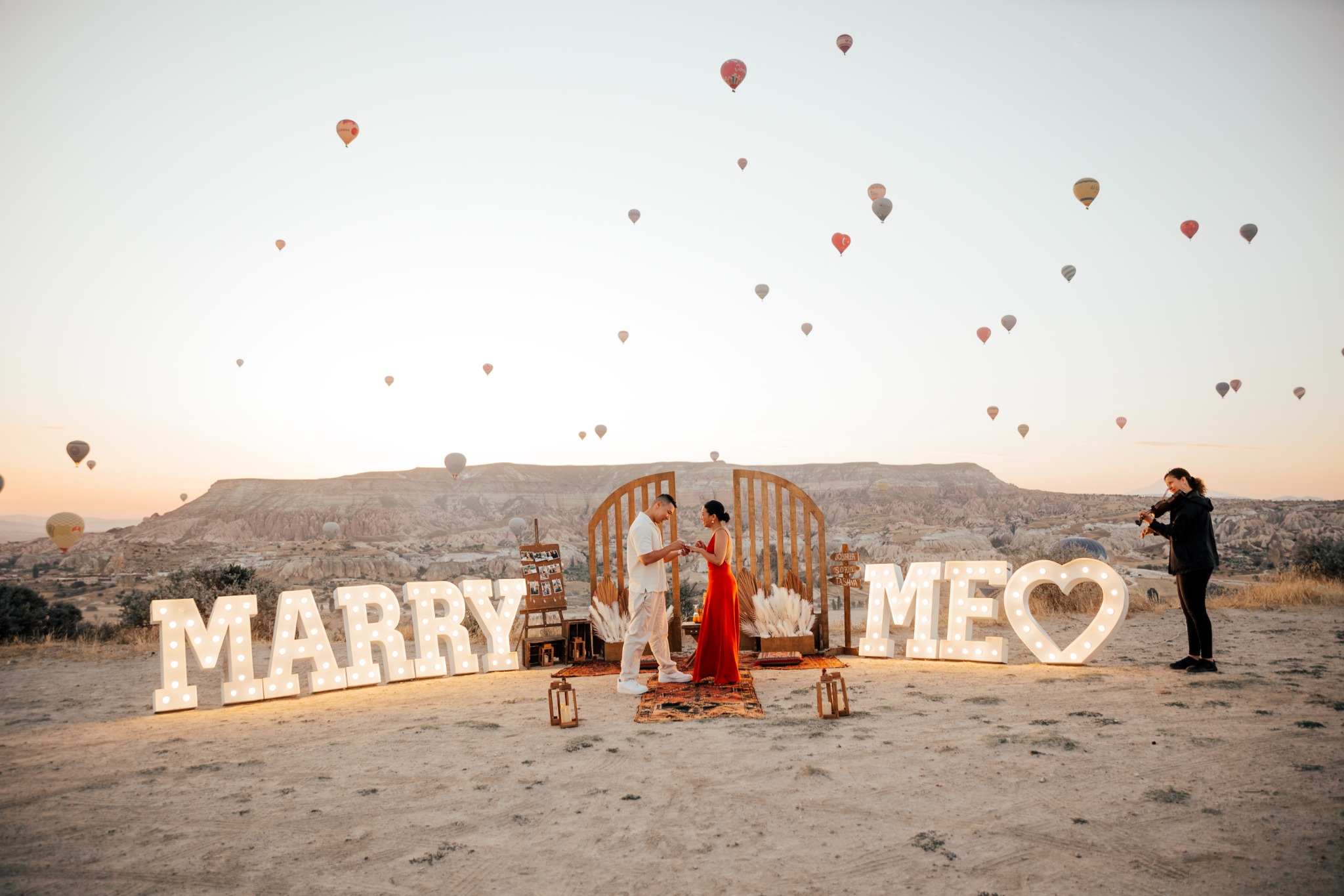 Tashna and Joshua in Cappadocia, engagement photo 1
