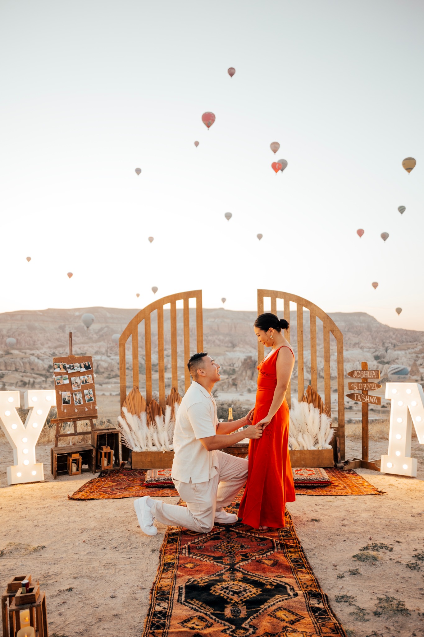 Tashna and Joshua in Cappadocia, engagement photo 2